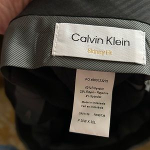 Calvin Klein skinny fit dress pants 30w x 32l